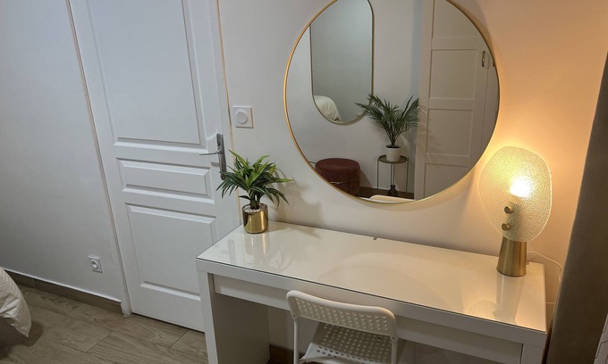Bondy Apartamento | B15 Luxueux, Gare, Paris, Disney by Villa Dengous