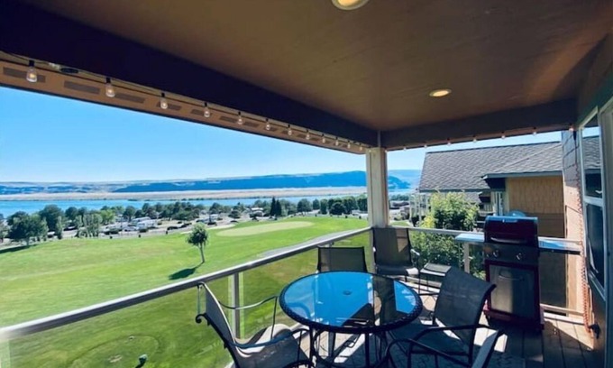 Quincy Casa | B16- 3 Golf Greens/River View Sunserra