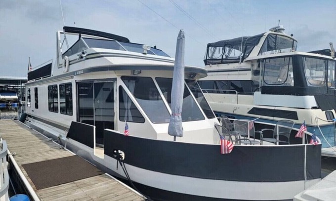La Crosse Alquiler De Eote | b3 FIVE7 Yacht - 2 bedroom