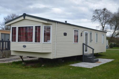 Forres Casa | B4 at The Old Mill Holiday Park
