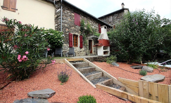Sainte-Croix-Vallee-Francaise Otro | Terraza de barbacoa - plancha - piscina climatizada - ribera - Cevennes