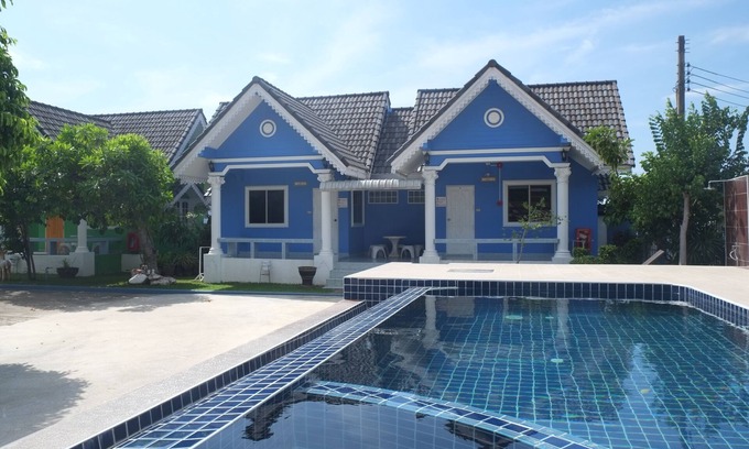 Sattahip Hotel | Baan Chom Chan Resort