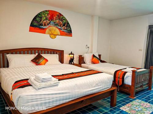 Chang Khlan Hotel | Baan Khlong Mae Kha Hotel