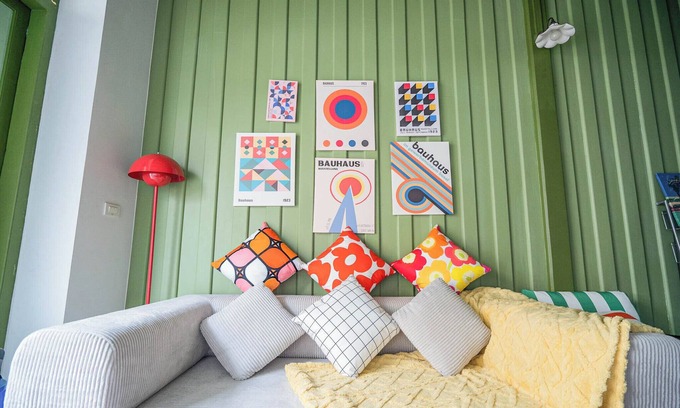 Pom Prap Casa | Baan Lek Tee 6 - Chinatown near Yaowarat and MRT