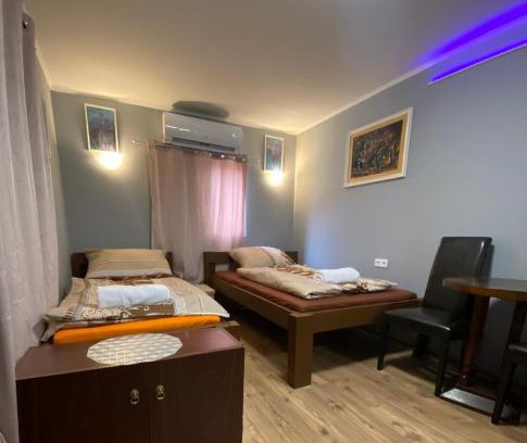 Balatonakarattya Casa | Babér Apartmanház Balatonakarattya