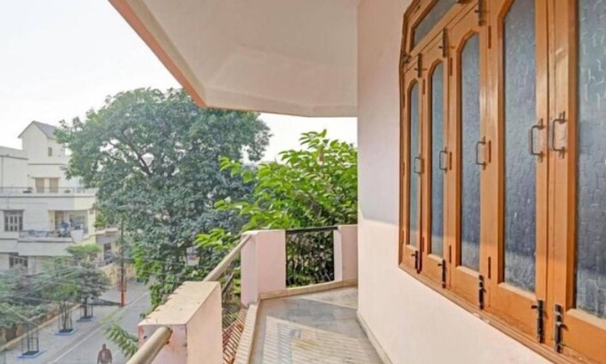 Varanasi Casa | Baba Paying Guest House