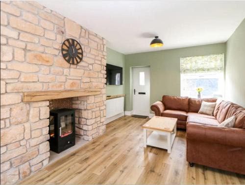 Stoney Middleton Casa | Babbling Brook Cottage