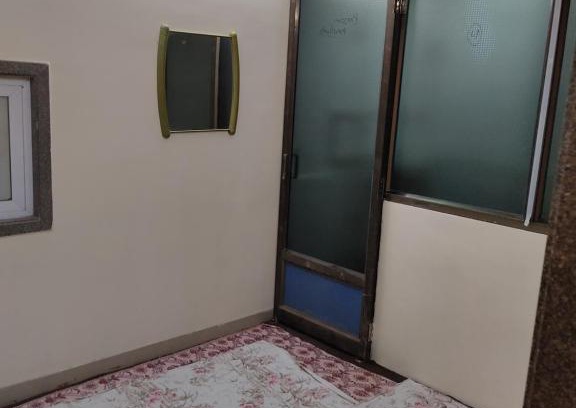 Surat Apartamento | Babji apartment