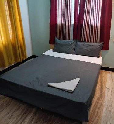 Palarivattom Hotel | Bacadi Inn Holiday Home