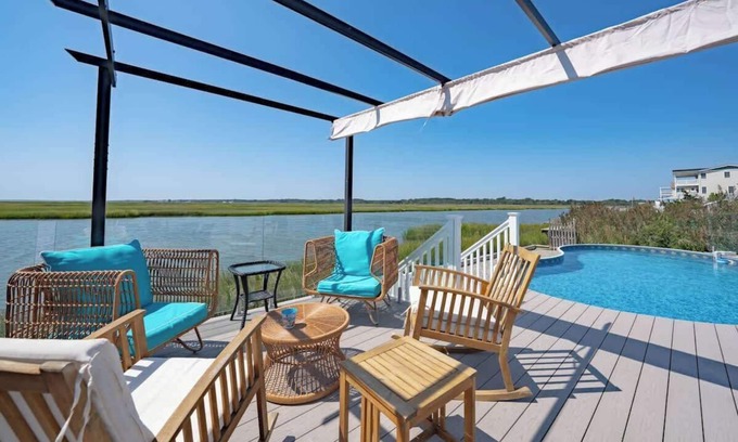 Cape May Court House Casa | Back Bay Bliss! - Pool, Dock and Stunning Sunsets!