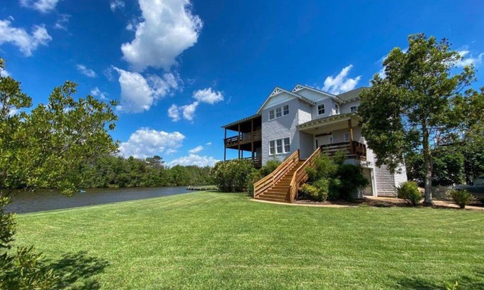 Sandbridge Casa | Back Bay Oasis