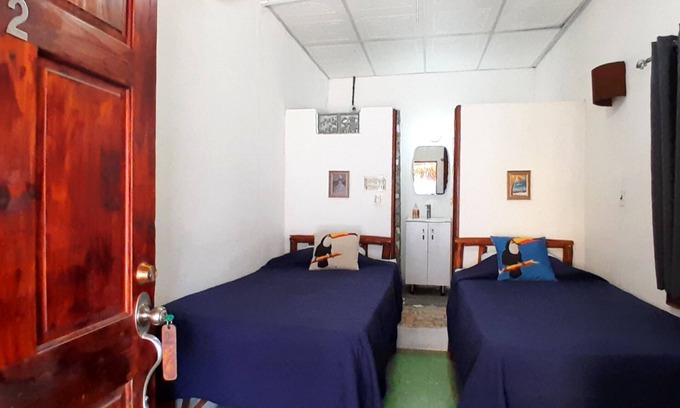 El Palmar Casa | Habitación para mochileros en San Carlos Beach Inn a 5 minutos de la playa!