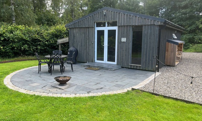 Pitlochry Casa | BACKSTAGE, family friendly, character holiday cottage in Pitlochry
