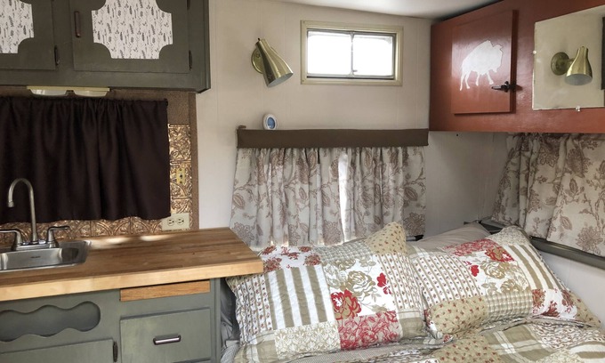 Cheyenne Casa | Backyard Camping at its Best. Private Property.