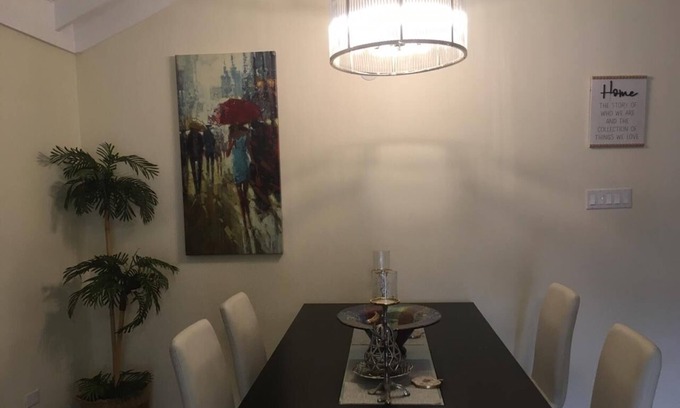Ocho Rios Casa | backyard oasis, hot water /Fully AC, 8 mins drive from Ocho Rios central