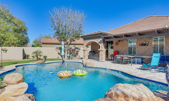 Seville Casa | Backyard Oasis & Pool: Gilbert Getaway!