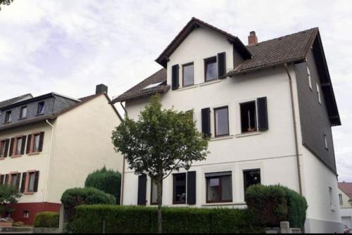 Bad Homburg v.d. Hoehe Apartamento | Bad Homburg Wohnung für 5 Personen