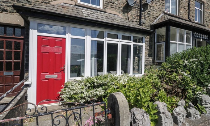 Sedbergh Casa | BADGERS, pet friendly, character holiday cottage in Sedbergh