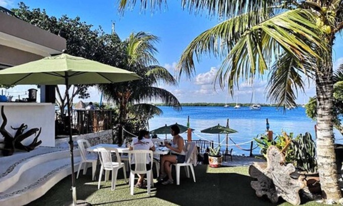Isla Mujeres Hotel | Bahía Tolok
