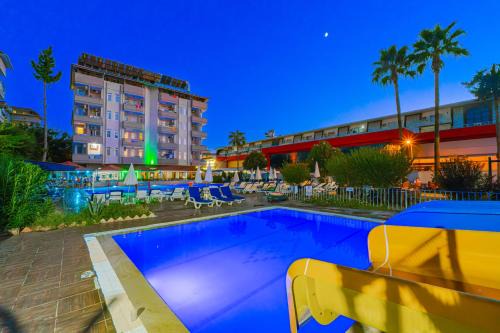Payallar Hotel | Bahama Beach Konaklı