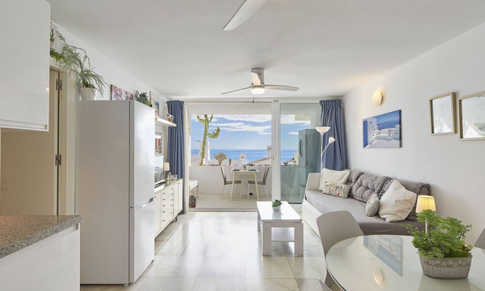 Bahia Dorada Apartamento | Bahia Dorada by Interhome