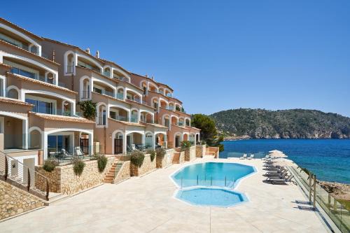 Camp de Mar Apartamento | Bahia Suites Camp de Mar