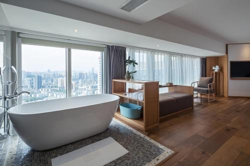 Jiang Bei Hotel | Bai Yun Qin She Boutique