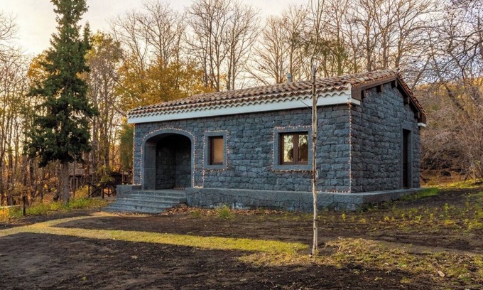 Nicolosi Casa | Baita Serena - Relax e natura ai piedi dell’Etna