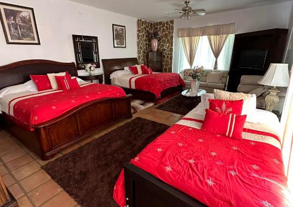 Ensenada Cama Y Desayuno | Baja best rooms