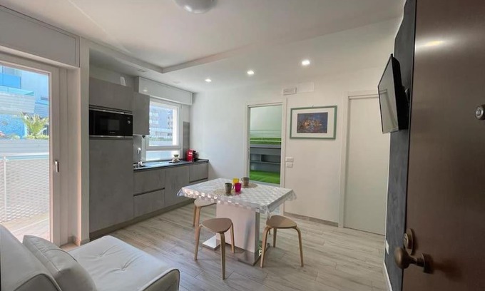 Bibione Lido dei Pini Apartamento | Baja Moderno Trilocale vicino al mare