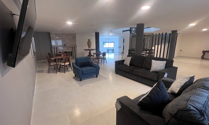 Playas de Tijuana Casa | Baja relax home 8 minutes beach walking