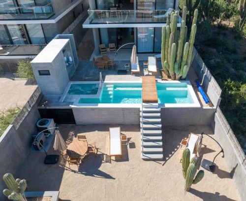 La Ventana Apartamento | Baja Winds Condo poolside