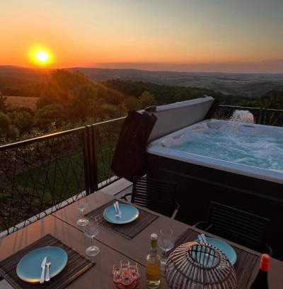 Tes Apartamento | Bakonyi Panoráma Élményház