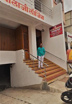 Pandharpur Cabina | Balaji Lodging