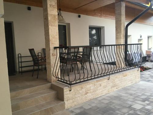 Balatonkenese Apartamento | Balatonkenesei Vendégház