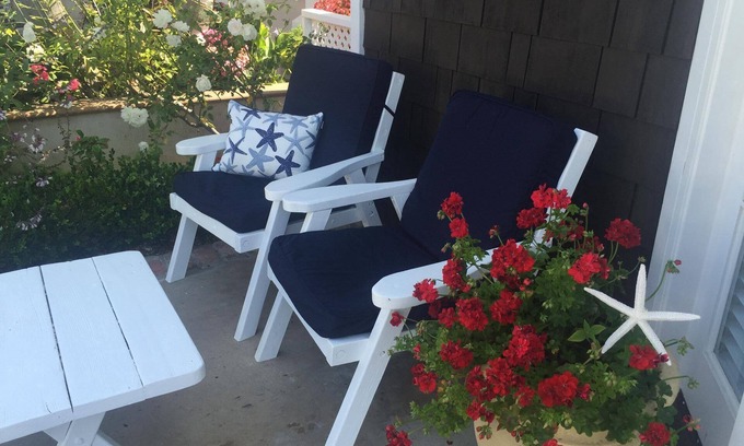 Balboa Island Cabaña | Balboa Island Cottage Pasos a la bahía, remodelado con chimenea y decoración de playa