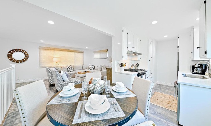 Balboa Island Casa | Balboa Island Diamond Resort Compound