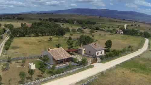 Torreiglesias Casa | Balcon De Nut I y II