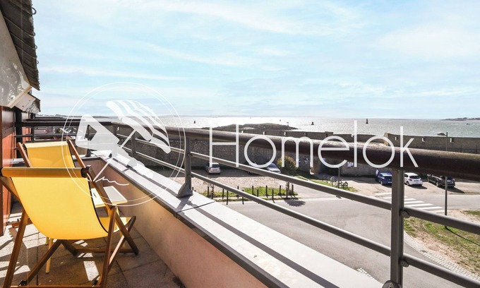 Port-Louis Apartamento | Balcon ensoleillé et confort moderne – T3 vue mer