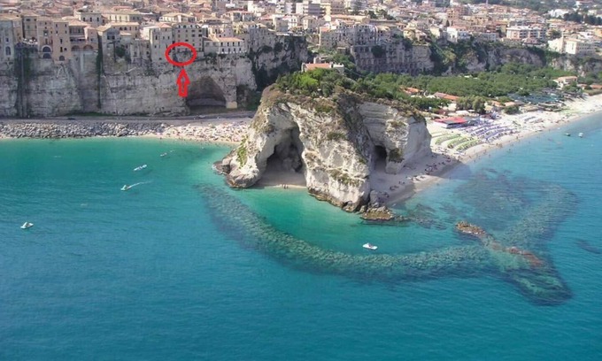 Tropea Apartamento | Balcony Overlooking the Sea in the City Center