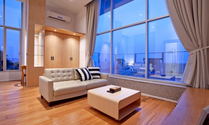 Si Racha Apartamento | Balcony Seaside Sriracha Hotel & Serviced Apartments