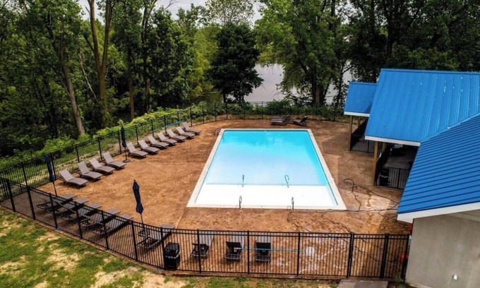 Grandville Apartamento | Balcony suite with parking at The Grand Castle