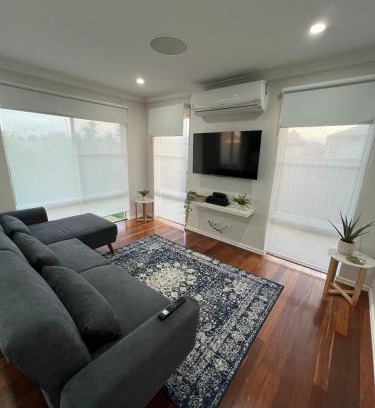 Baldivis Casa | Baldivis Home Close to IGA, CAFE, Restaurants, 15 mins to beach