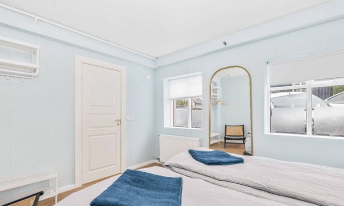 Downtown Apartamento | Baldursbra-Two Bedroom Apartment.