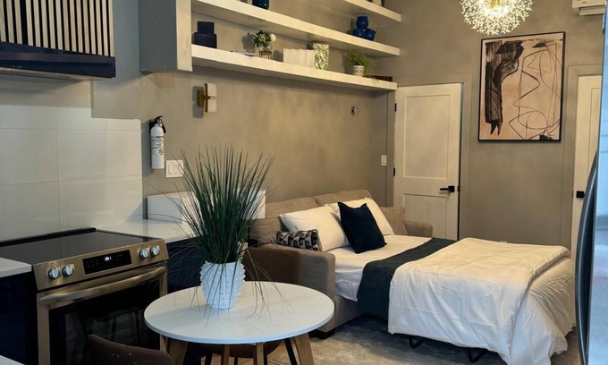 Baldwin Apartamento | Baldwin's Bijou Studio apartment in Baldwin with Queen bed, AC, WiFi
