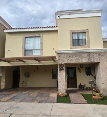 Chihuahua Casa | Baleares 2907