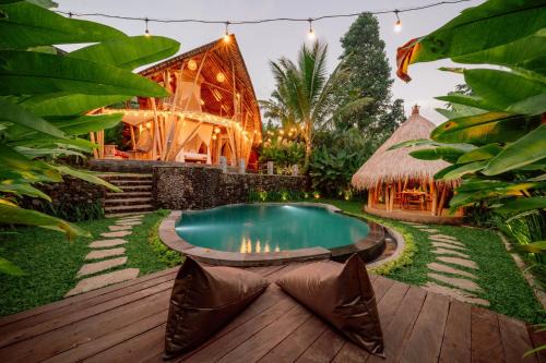Selat Villa | Balikayanas - Saputra House