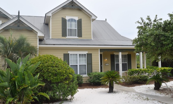 Fort Morgan Cabaña | Balise du Lumiere ~ ¡Quédate en esta encantadora cabaña de 3BR / 2 1/2 BA!
