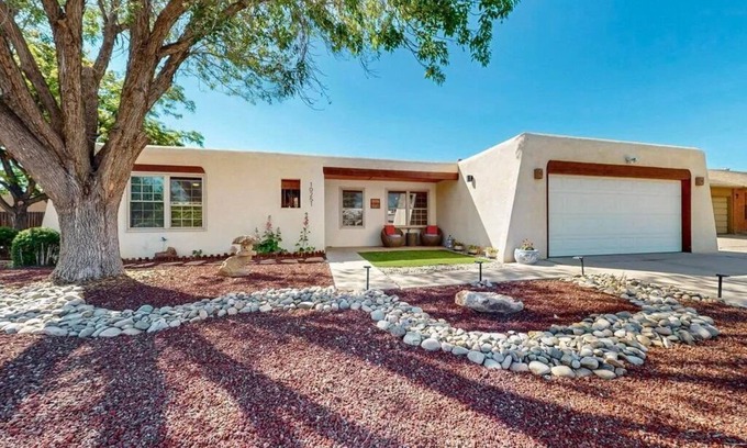 Paradise Hills Civic Casa | Balloon Fiesta Week just became available. Next to Golf Course Open Concept