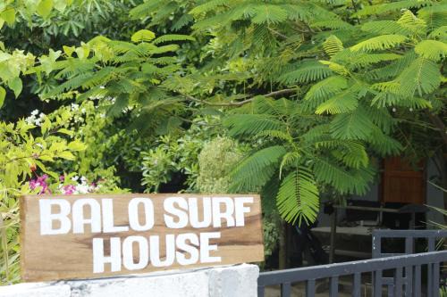 Rote Island Cama Y Desayuno | Balo Surf House